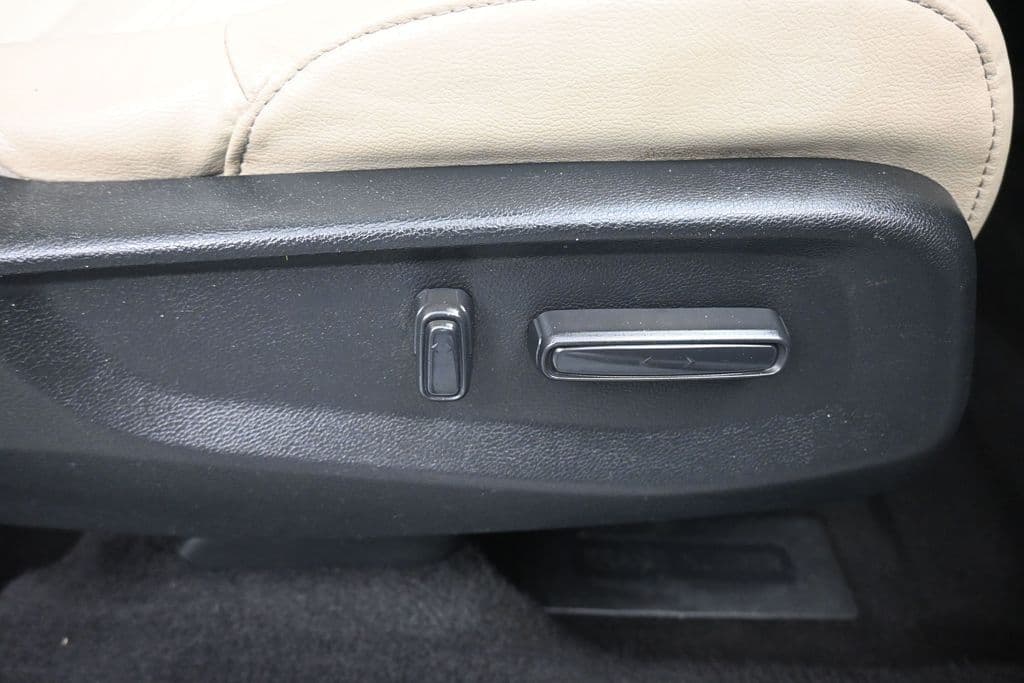 2018 Honda CR-V Touring, photo 44 of 64