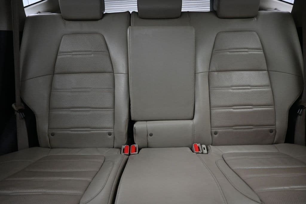2018 Honda CR-V Touring, photo 30 of 64