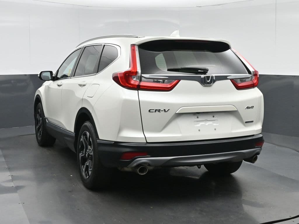 2018 Honda CR-V Touring, photo 5 of 64