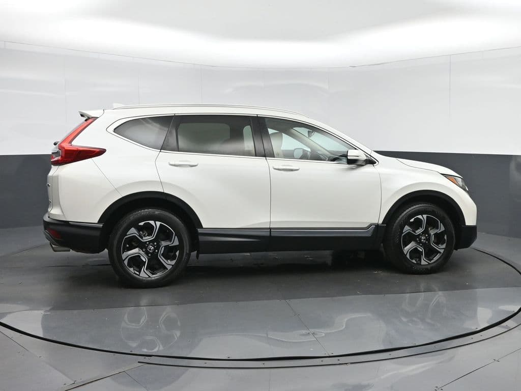 2018 Honda CR-V Touring, photo 8 of 64
