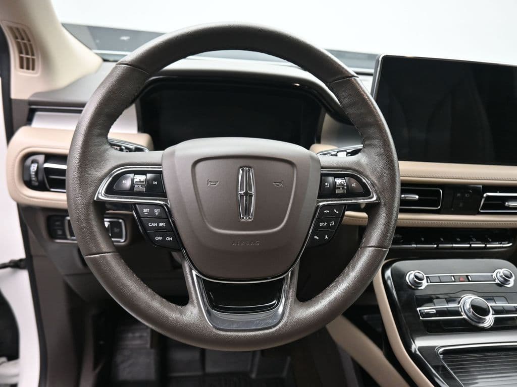 2022 Lincoln Nautilus Standard, photo 14 of 63