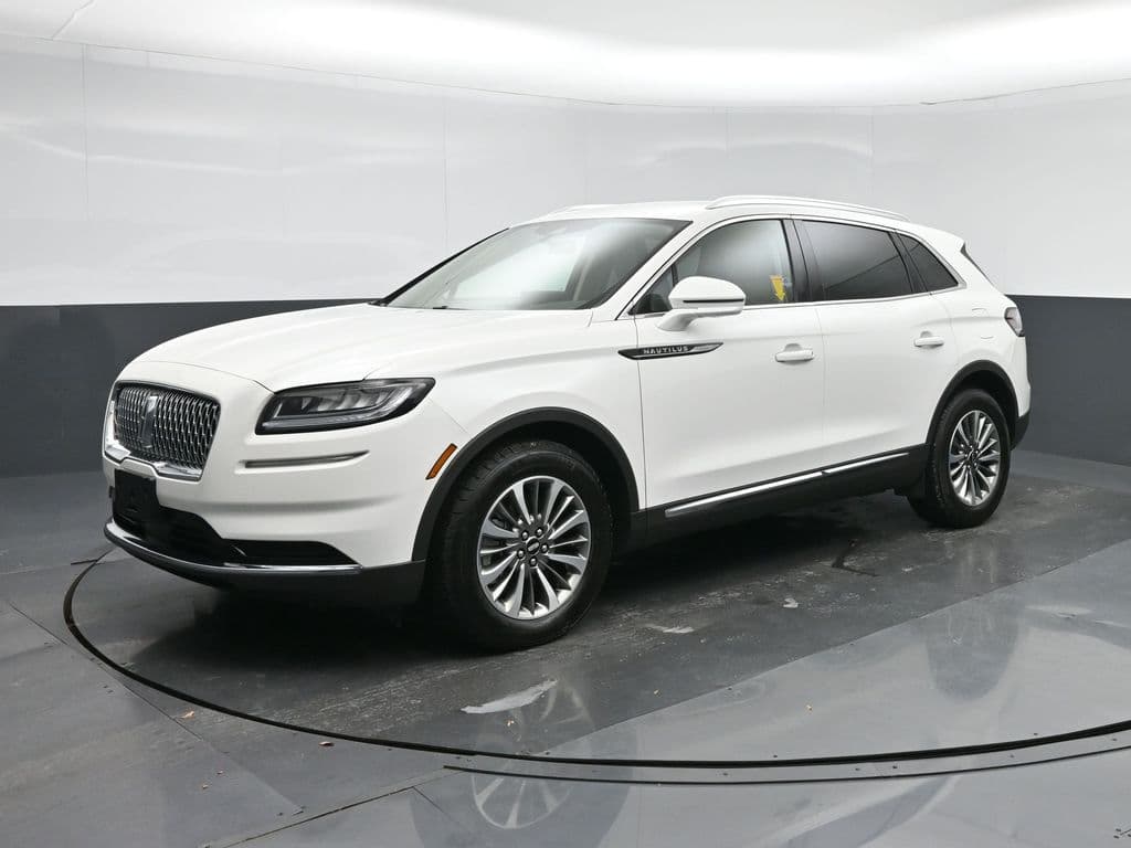 2022 Lincoln Nautilus Standard, photo 3 of 63