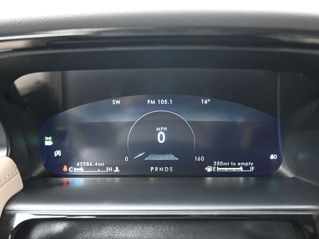 2022 Lincoln Nautilus Standard, photo 15 of 63