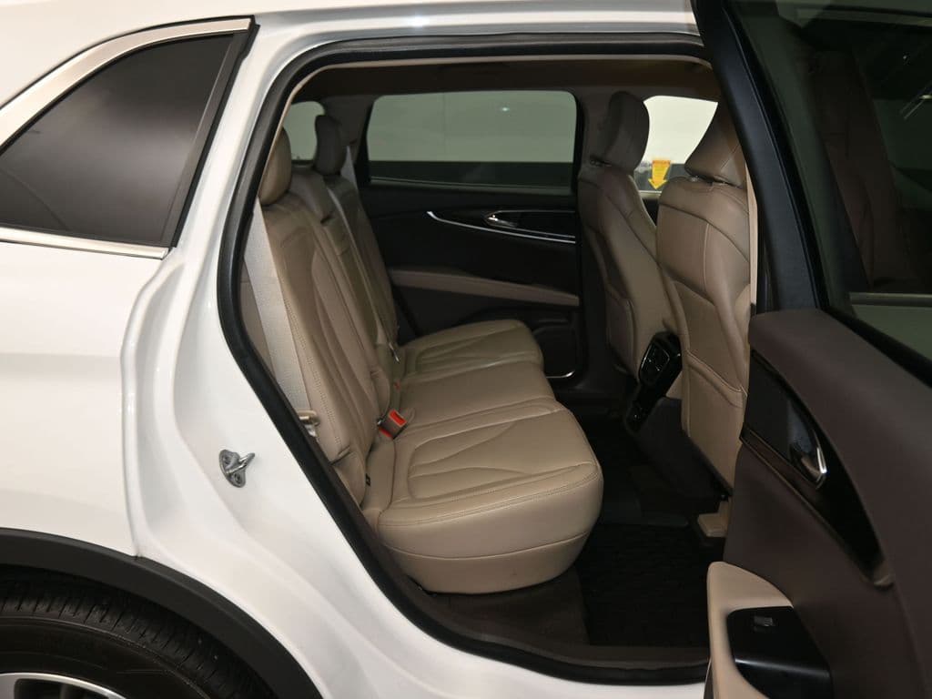 2022 Lincoln Nautilus Standard, photo 37 of 63