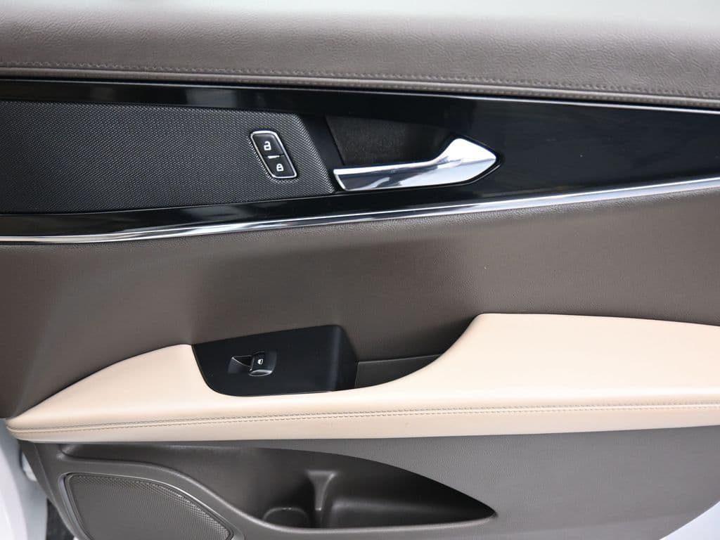 2022 Lincoln Nautilus Standard, photo 40 of 63