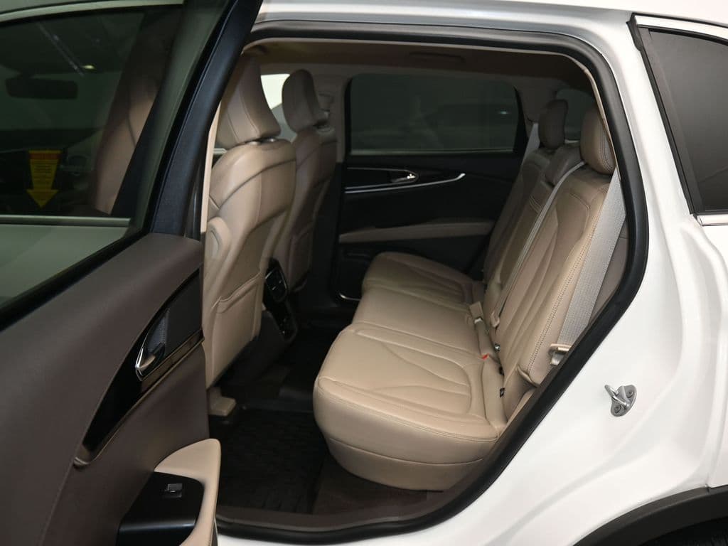 2022 Lincoln Nautilus Standard, photo 32 of 63