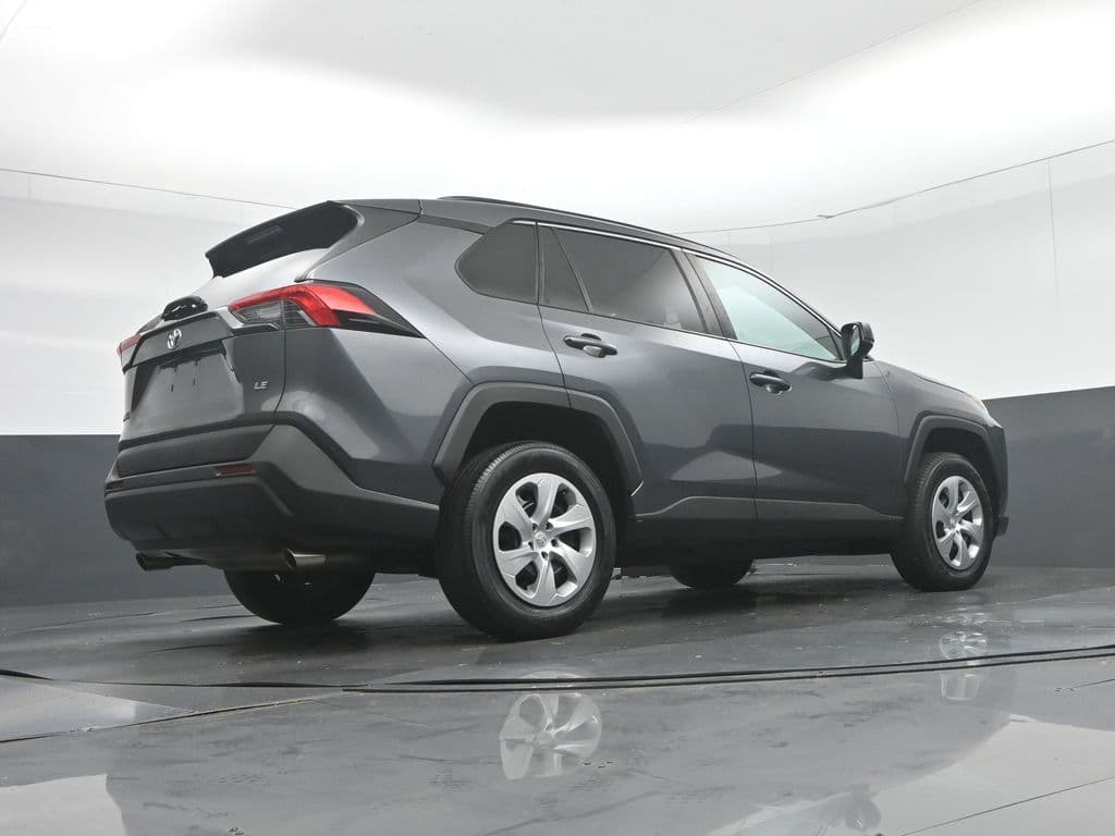 2021 Toyota RAV4 LE, photo 51 of 55