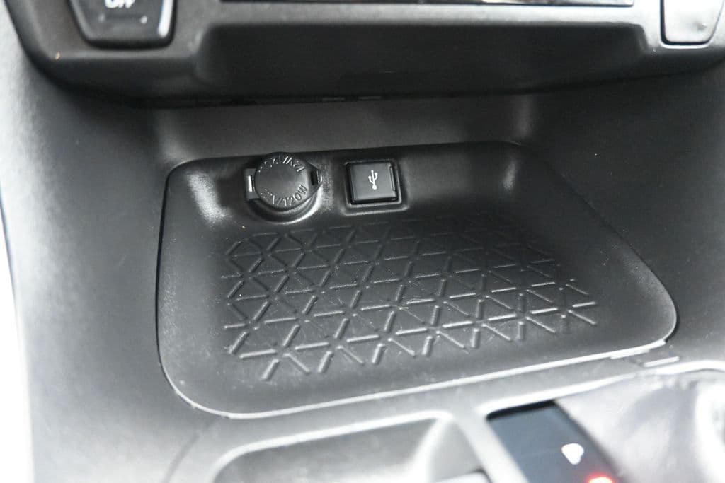 2021 Toyota RAV4 LE, photo 20 of 55
