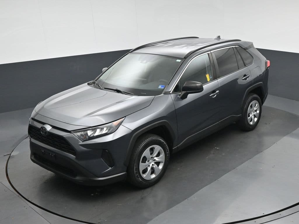 2021 Toyota RAV4 LE, photo 53 of 55