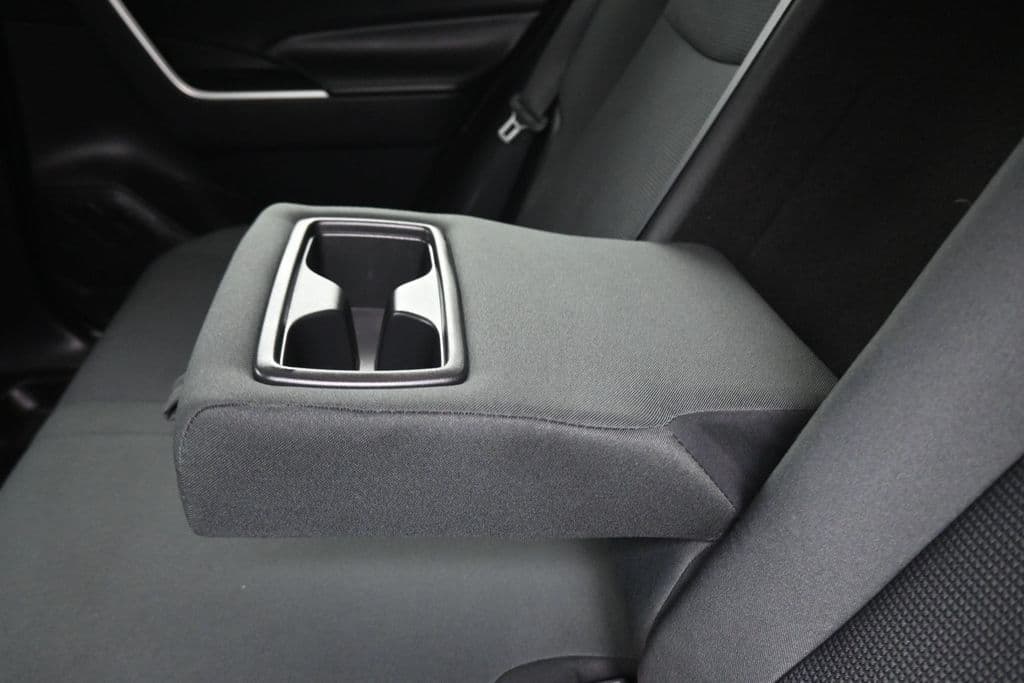 2019 Toyota RAV4 LE, photo 30 of 55