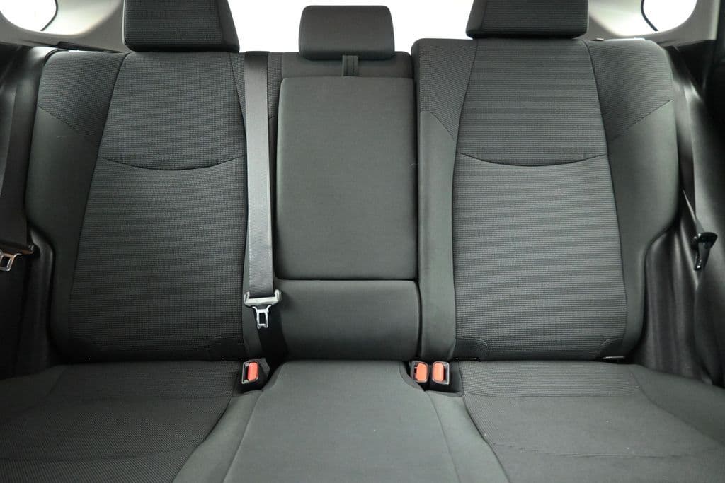 2019 Toyota RAV4 LE, photo 26 of 55