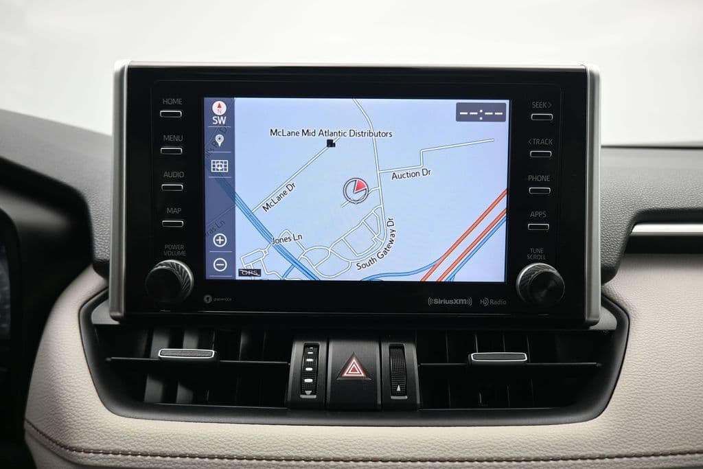 2019 Toyota RAV4 Limited, photo 18 of 61