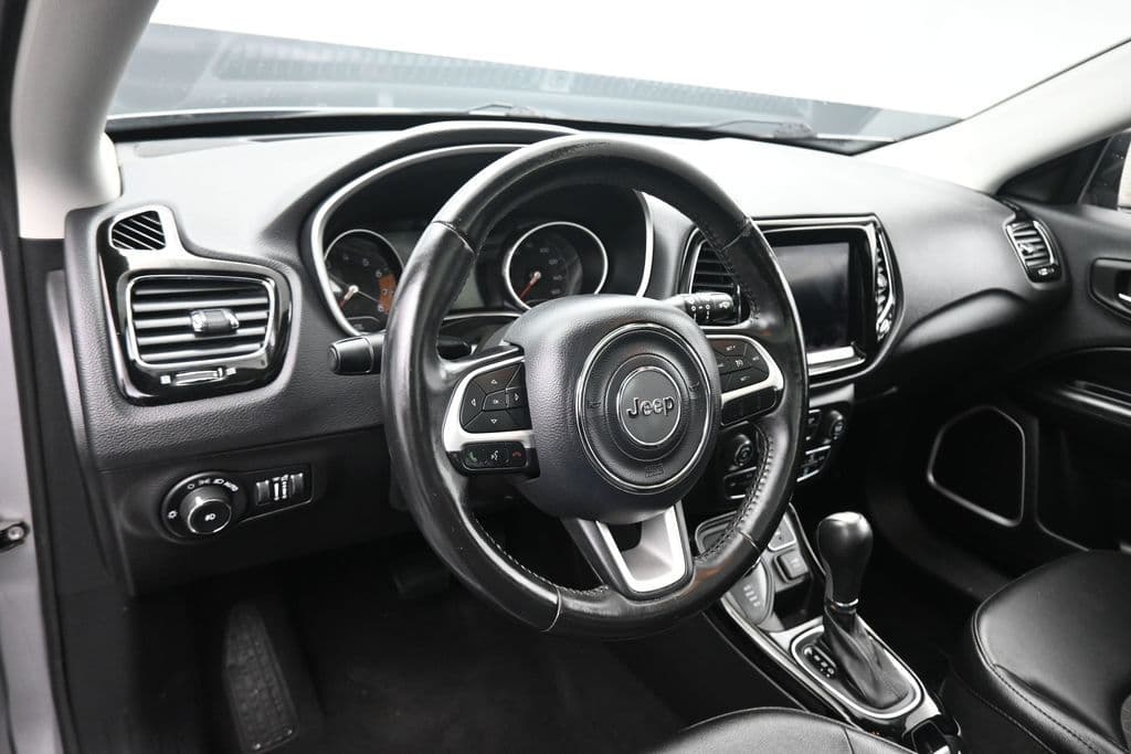 2019 Jeep Compass Latitude, photo 13 of 55