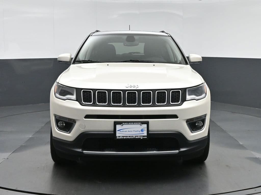 2020 Jeep Compass Limited, photo 2 of 57
