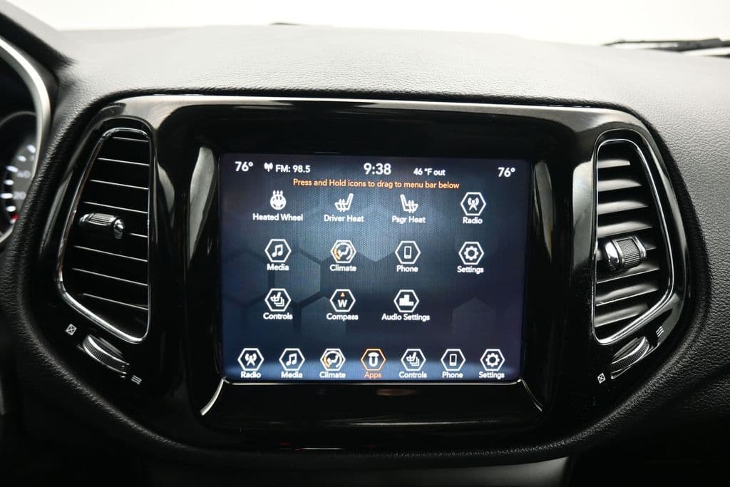2020 Jeep Compass Limited, photo 16 of 57