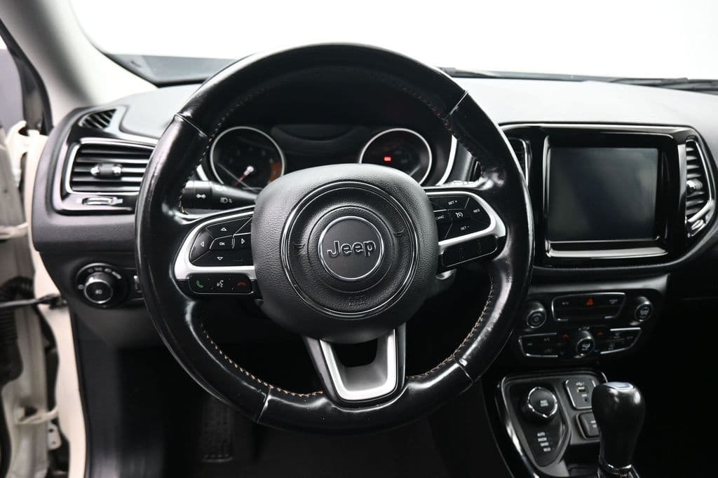 2020 Jeep Compass Limited, photo 14 of 57