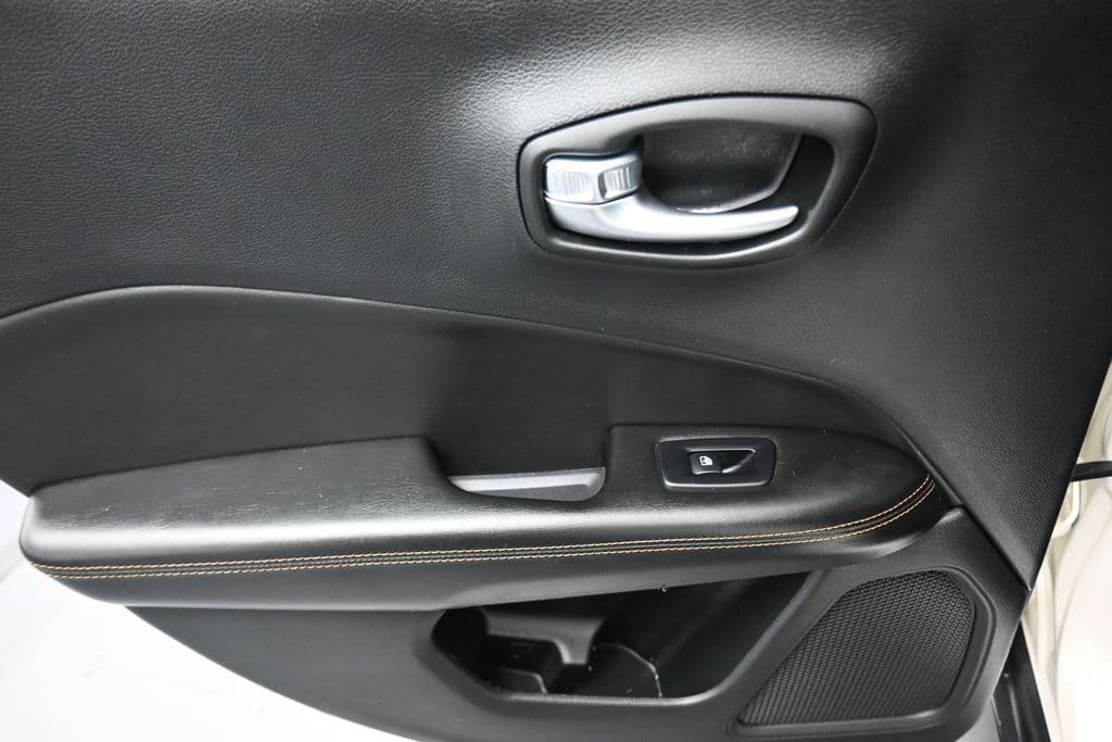 2020 Jeep Compass Limited, photo 28 of 57