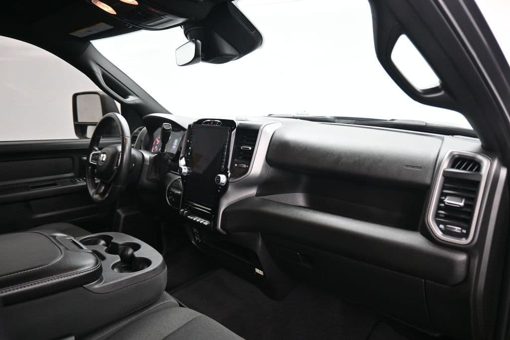 2025 RAM 3500 Tradesman, photo 47 of 65