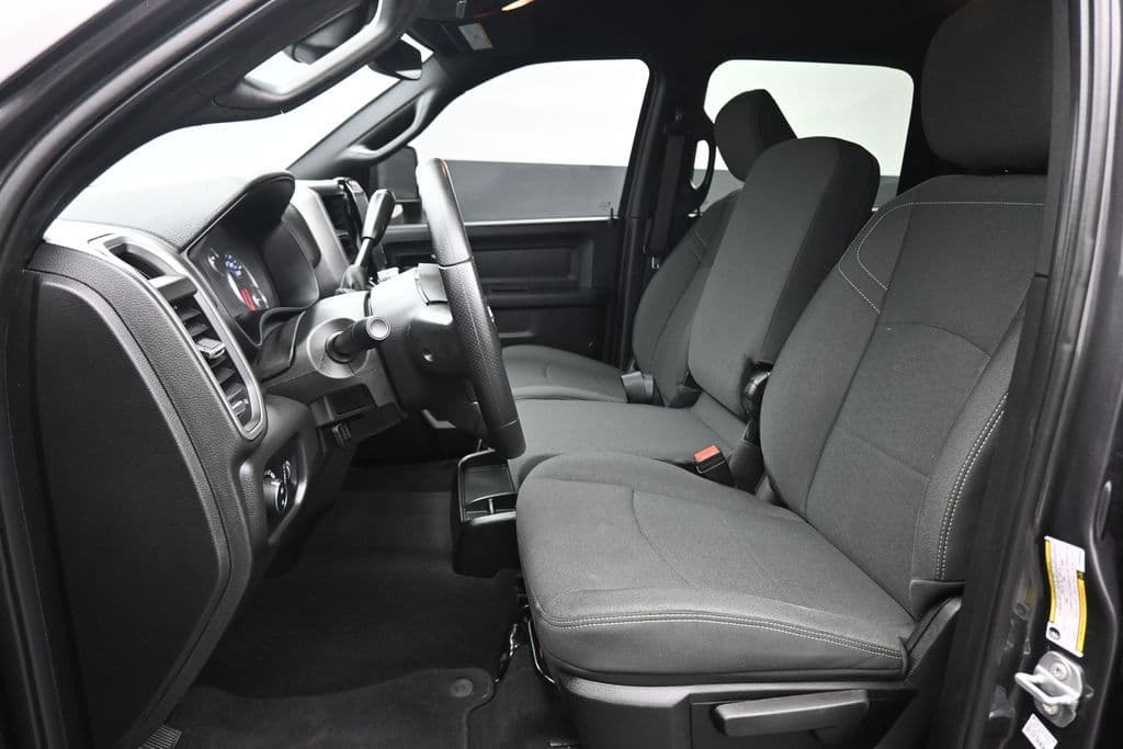 2025 RAM 3500 Tradesman, photo 12 of 65