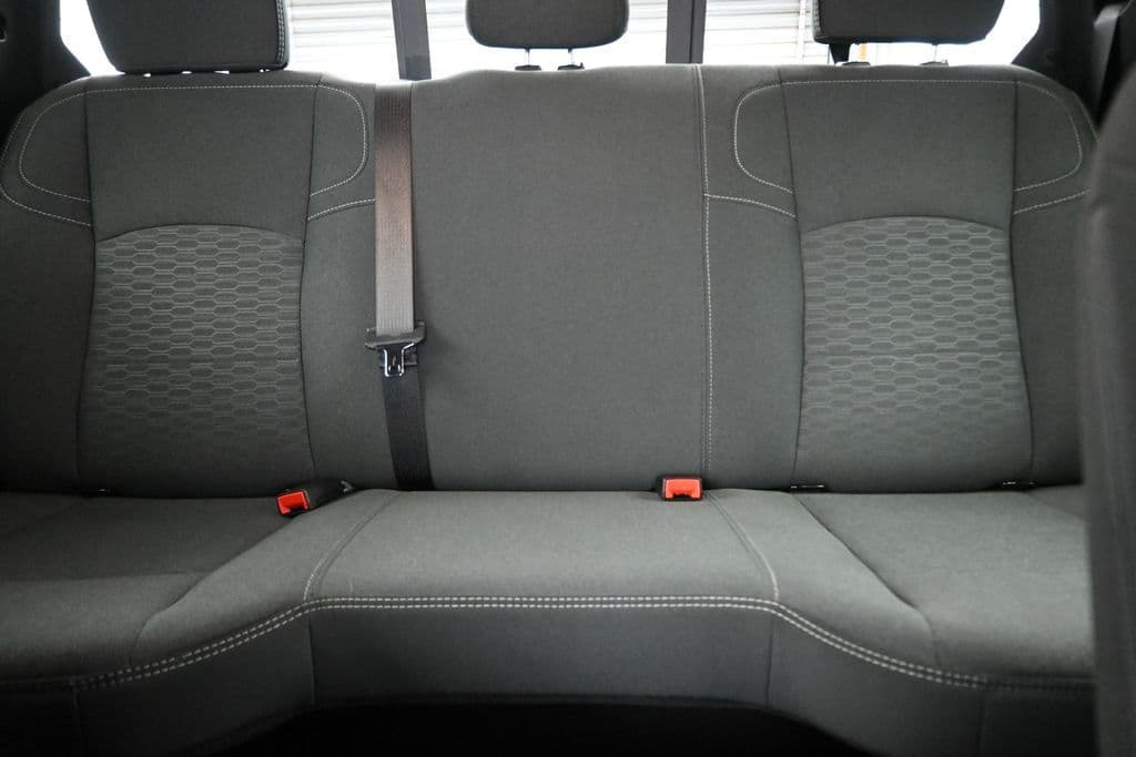 2025 RAM 3500 Tradesman, photo 31 of 65