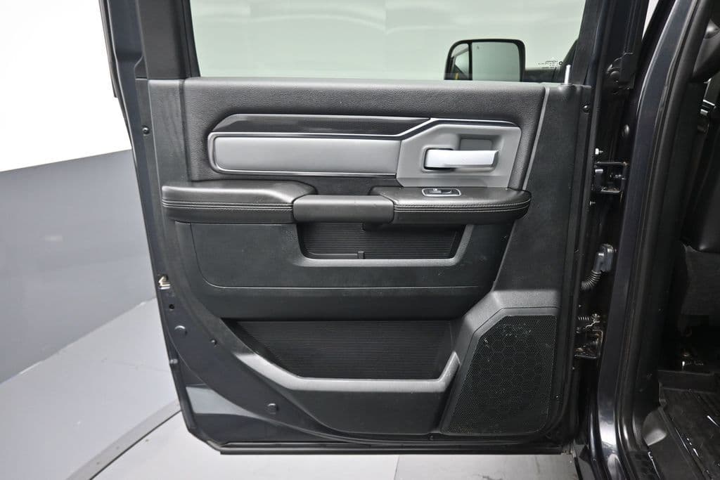 2021 RAM 2500 Power Wagon, photo 36 of 69