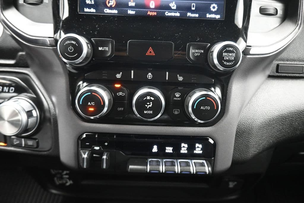 2021 RAM 2500 Power Wagon, photo 22 of 69