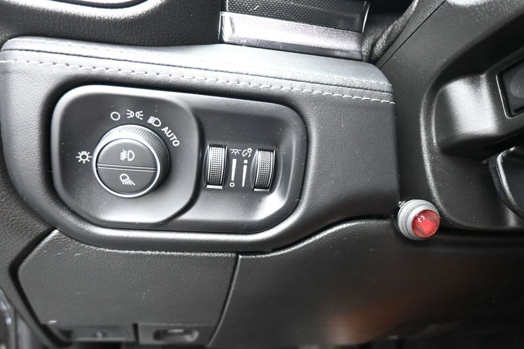 2022 RAM 2500 Power Wagon, photo 28 of 71