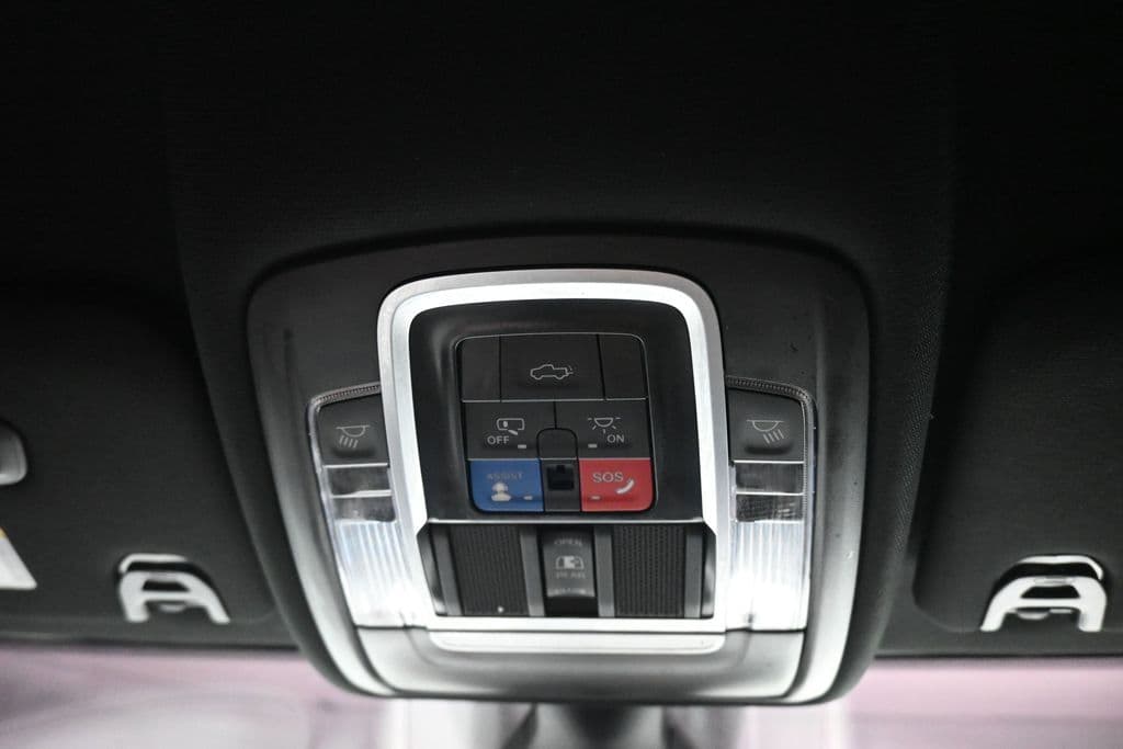 2022 RAM 2500 Power Wagon, photo 26 of 71