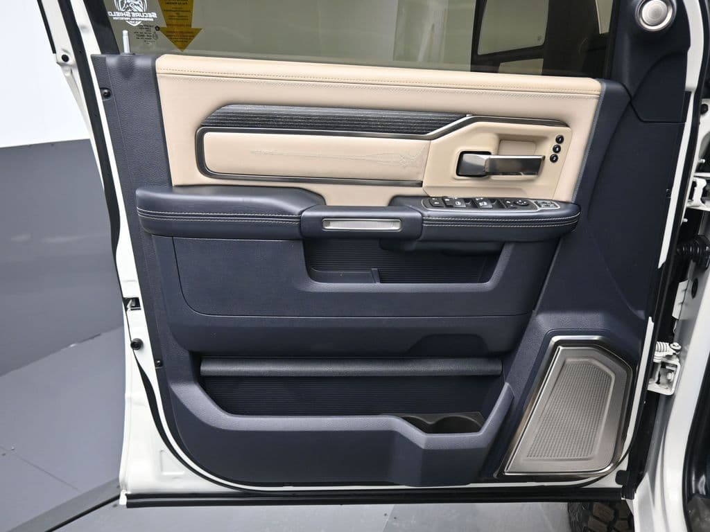 2023 RAM 2500 Limited, photo 9 of 78