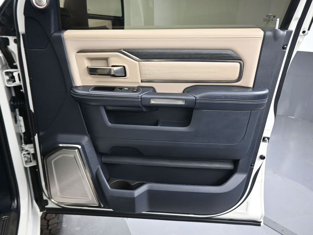 2023 RAM 2500 Limited, photo 55 of 78