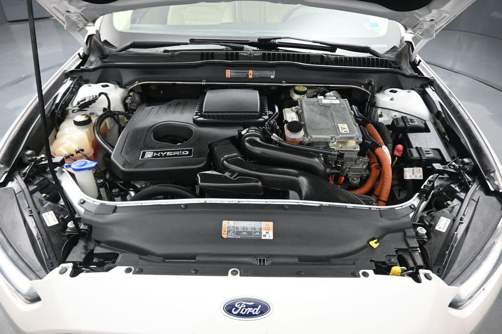 2015 Ford Fusion Hybrid SE, photo 43 of 50