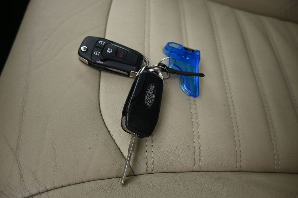 2015 Ford Fusion Hybrid SE, photo 46 of 50