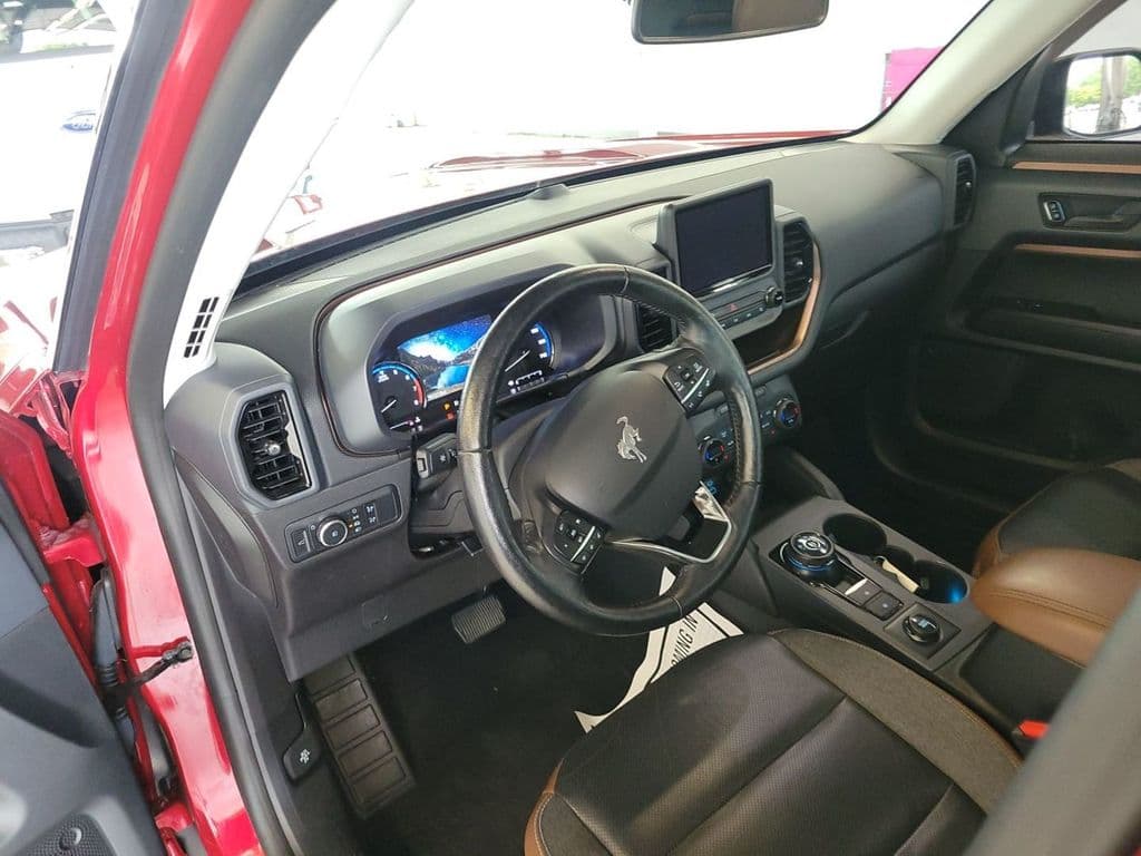 2021 Ford Bronco Sport Outer Banks, photo 7 of 8