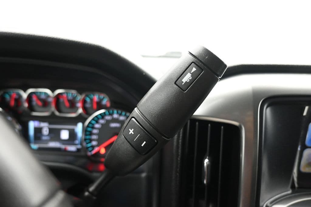 2017 Chevrolet Silverado 1500 LT LT2, photo 26 of 60