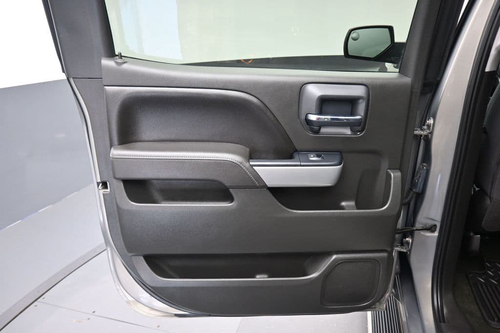 2017 Chevrolet Silverado 1500 LT LT2, photo 30 of 60