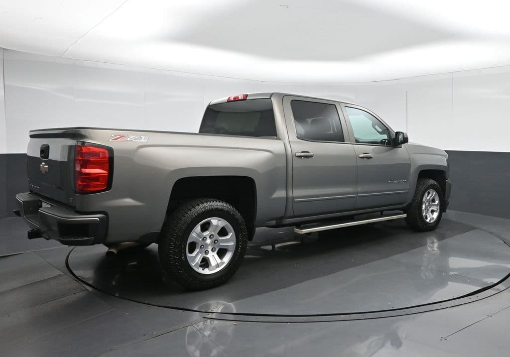 2017 Chevrolet Silverado 1500 LT LT2, photo 7 of 60