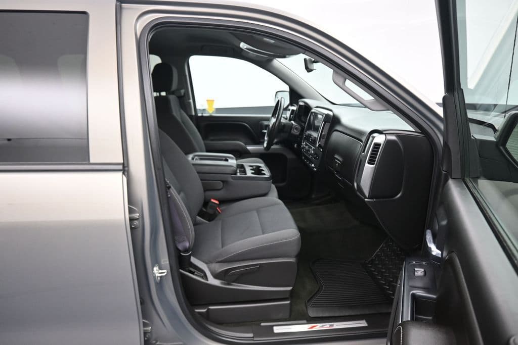 2017 Chevrolet Silverado 1500 LT LT2, photo 43 of 60