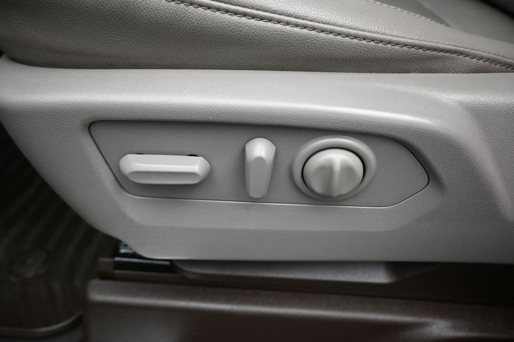 2021 Chevrolet Silverado 1500 RST, photo 13 of 64