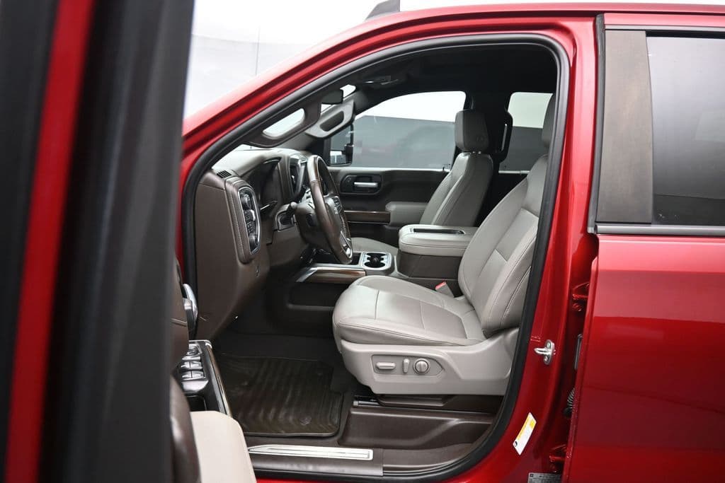 2021 Chevrolet Silverado 1500 RST, photo 12 of 64
