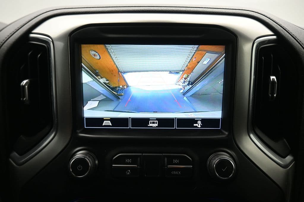 2021 Chevrolet Silverado 1500 LTZ, photo 18 of 64