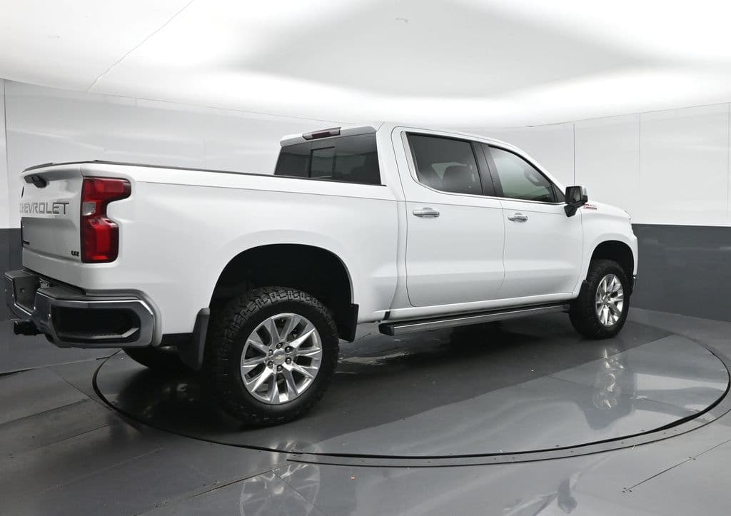 2021 Chevrolet Silverado 1500 LTZ, photo 7 of 64