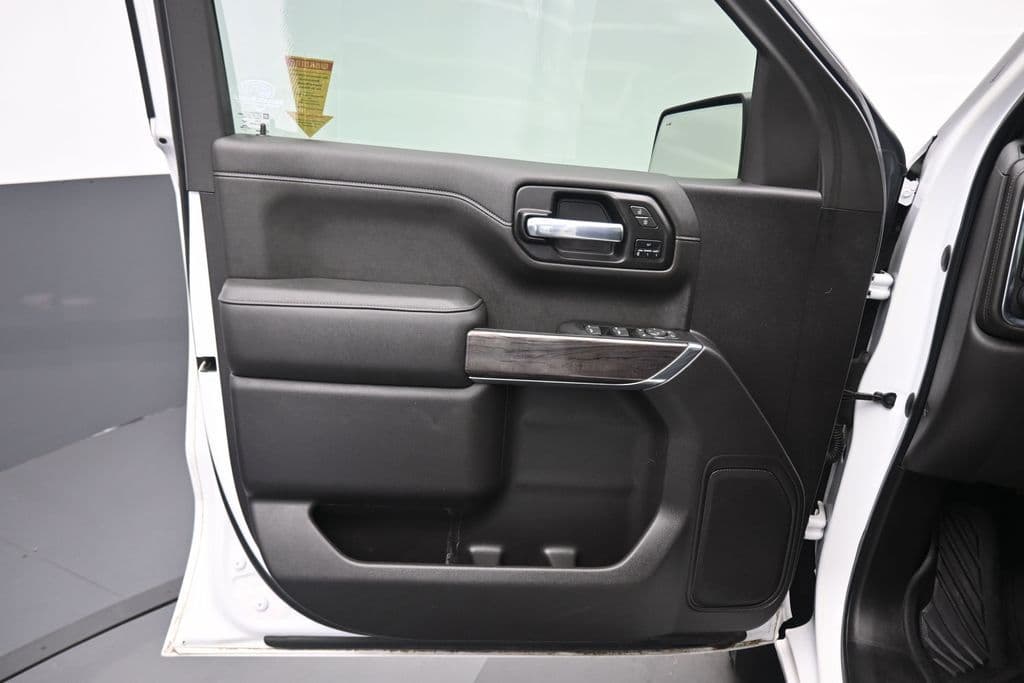 2021 Chevrolet Silverado 1500 LTZ, photo 9 of 64