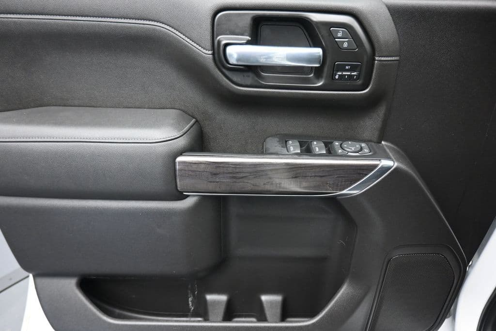 2021 Chevrolet Silverado 1500 LTZ, photo 10 of 64