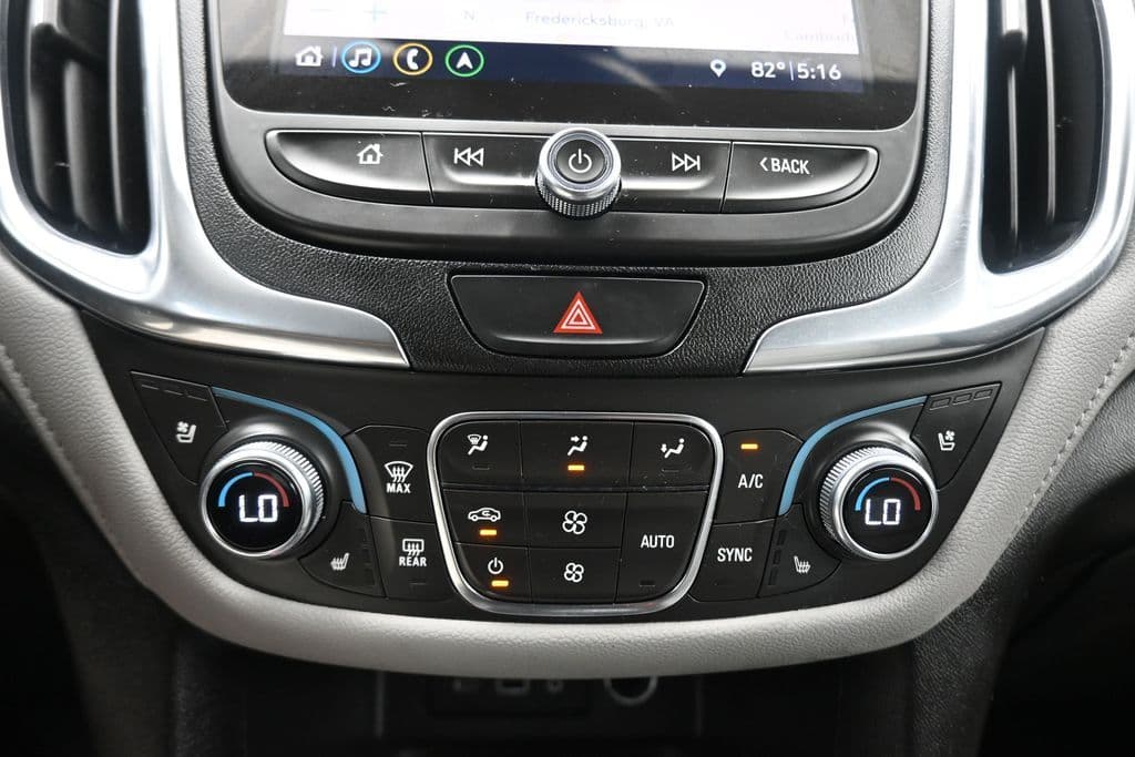 2021 Chevrolet Equinox Premier, photo 33 of 72