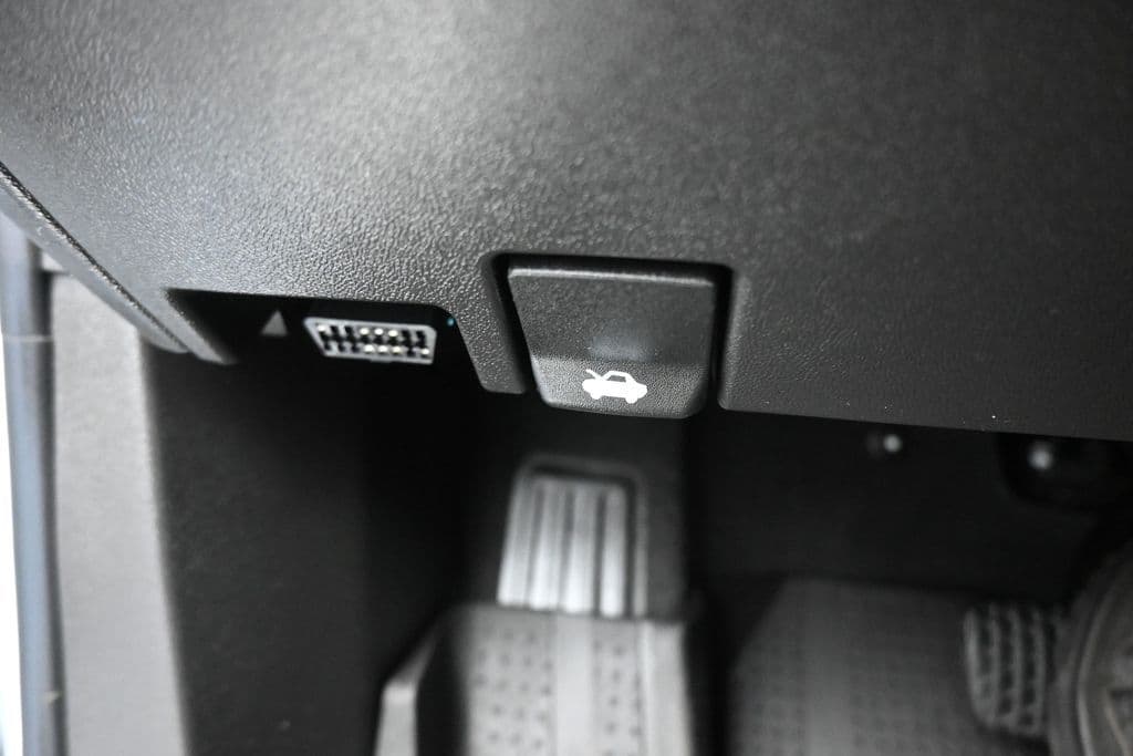 2021 Chevrolet Equinox Premier, photo 40 of 72