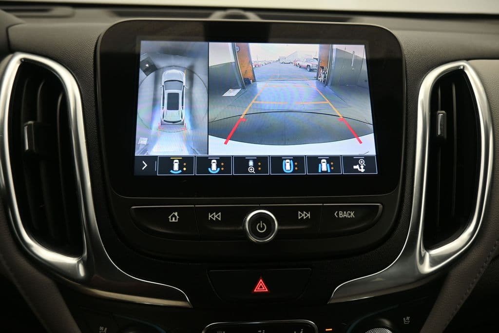 2021 Chevrolet Equinox Premier, photo 21 of 72