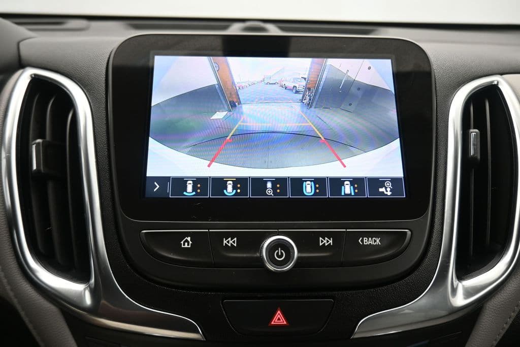 2021 Chevrolet Equinox Premier, photo 22 of 72
