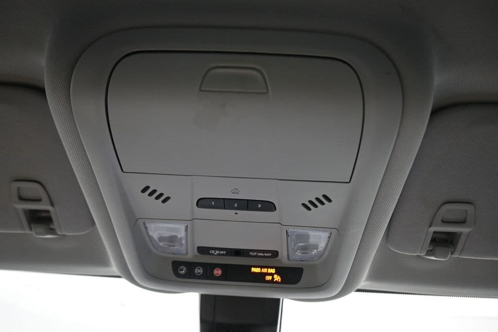 2021 Chevrolet Equinox Premier, photo 38 of 72