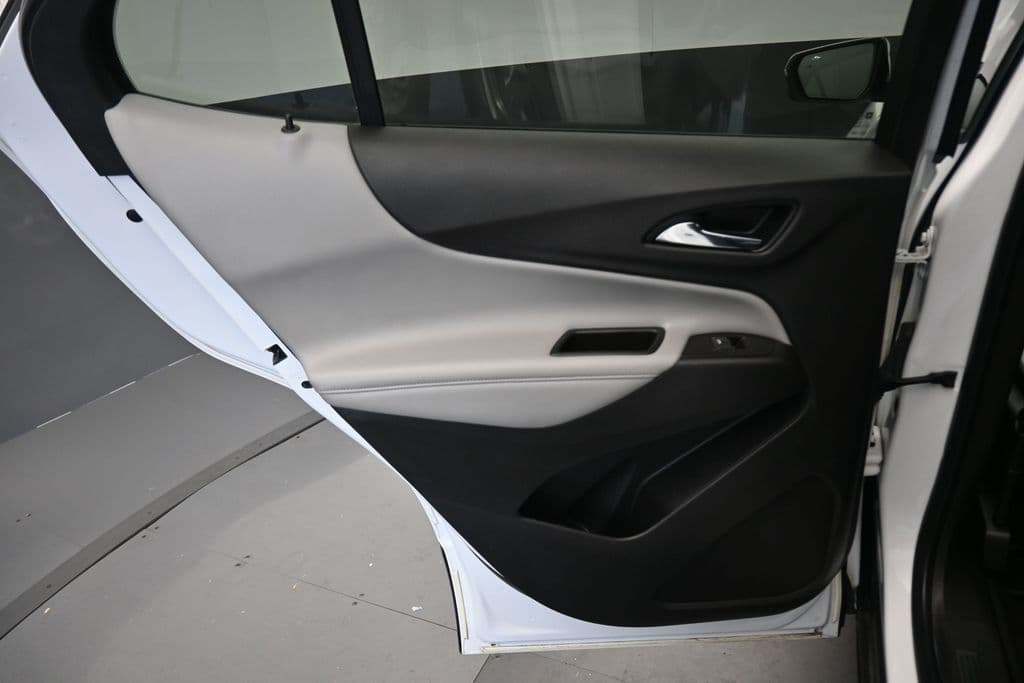 2021 Chevrolet Equinox Premier, photo 42 of 72