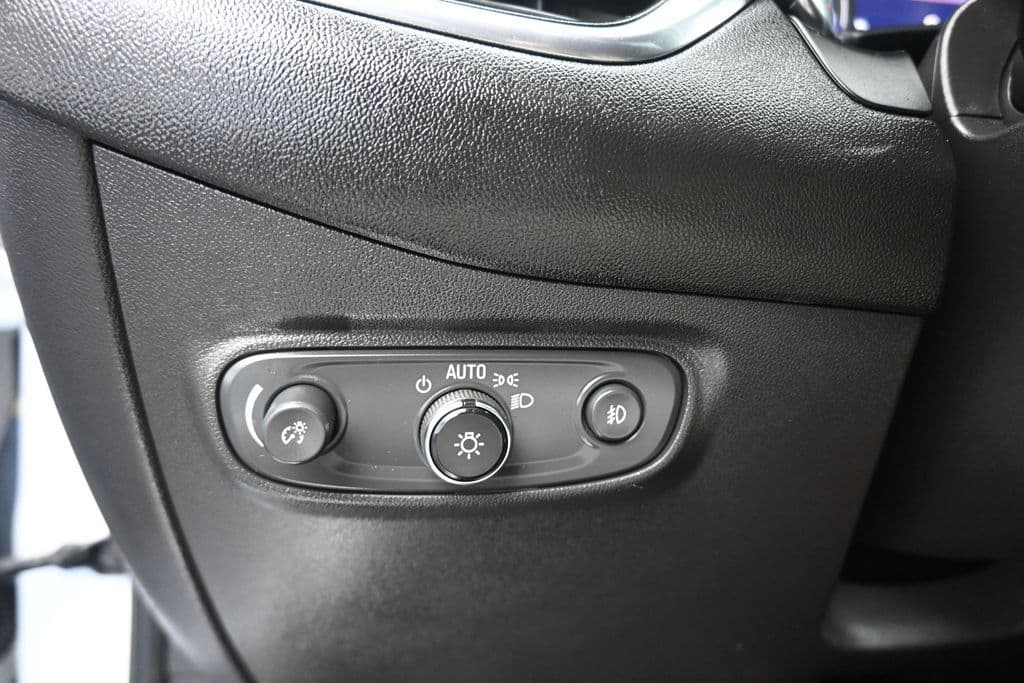 2021 Chevrolet Equinox Premier, photo 39 of 72